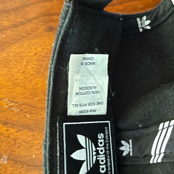 ADIDAS Originals 90288 Strapback Relaxed Adjustable Cap Black Hat Three Stripes - Picture 10 of 11